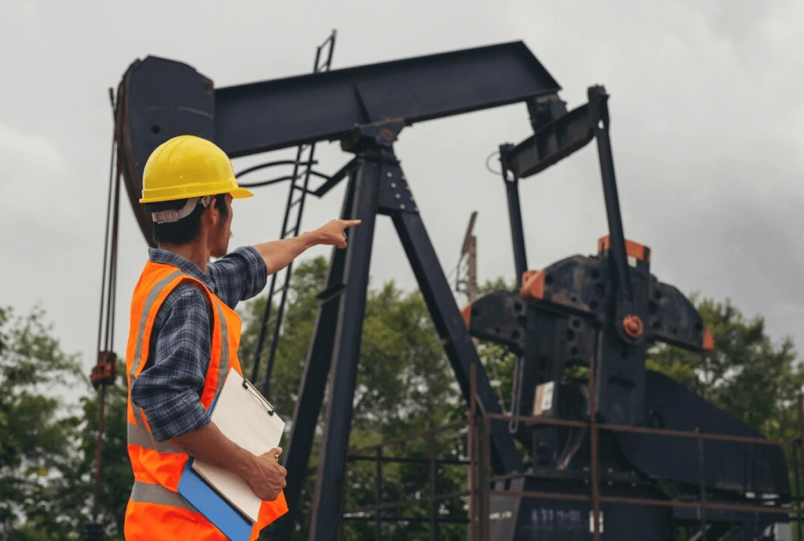 Oil and Gas Industry | Ajackus.com